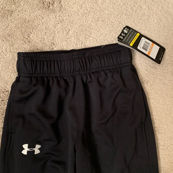 NWT UA Youth Track Pants, Size Small - Picture 2 of 4